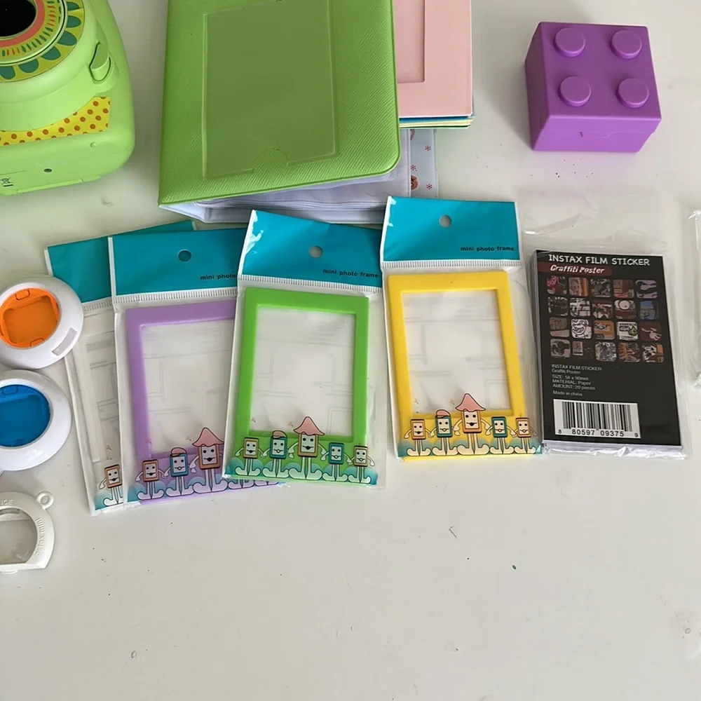 Fujifilm mini instant camera. Great condition
